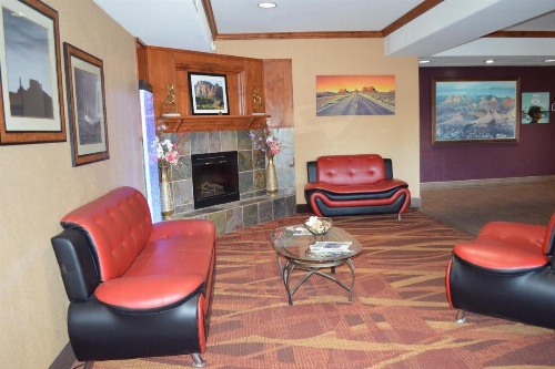 First Choice Inns at the Swell image 17
