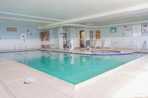 First Choice Inns at the Swell image 45