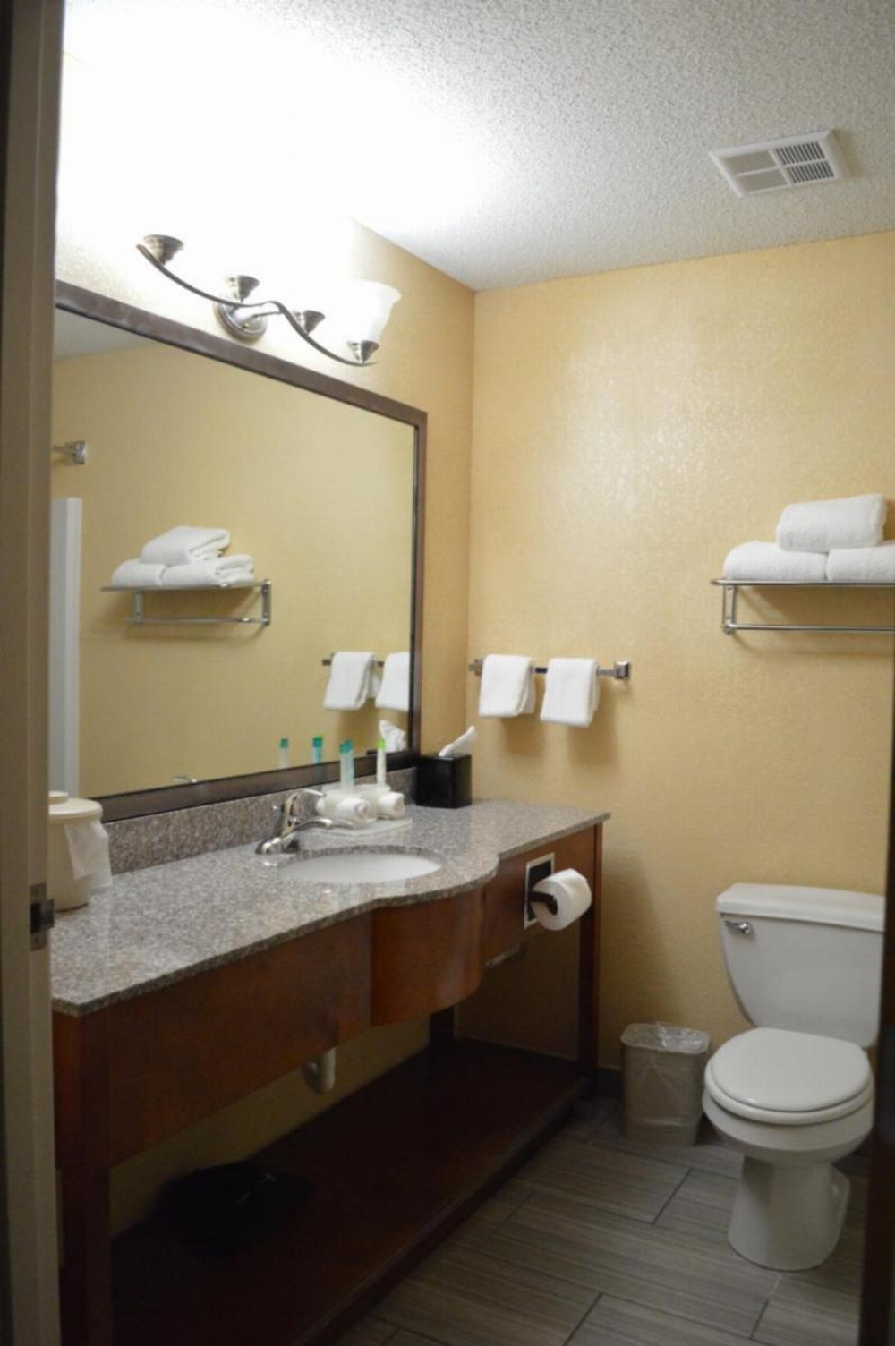 First Choice Inns at the Swell